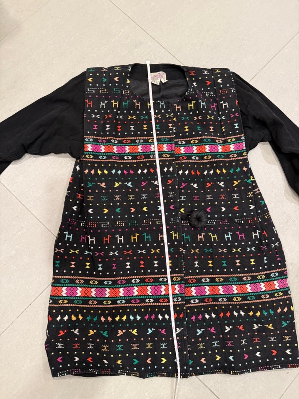 VINTAGE Embroidered Jacket - Picture 8 of 11
